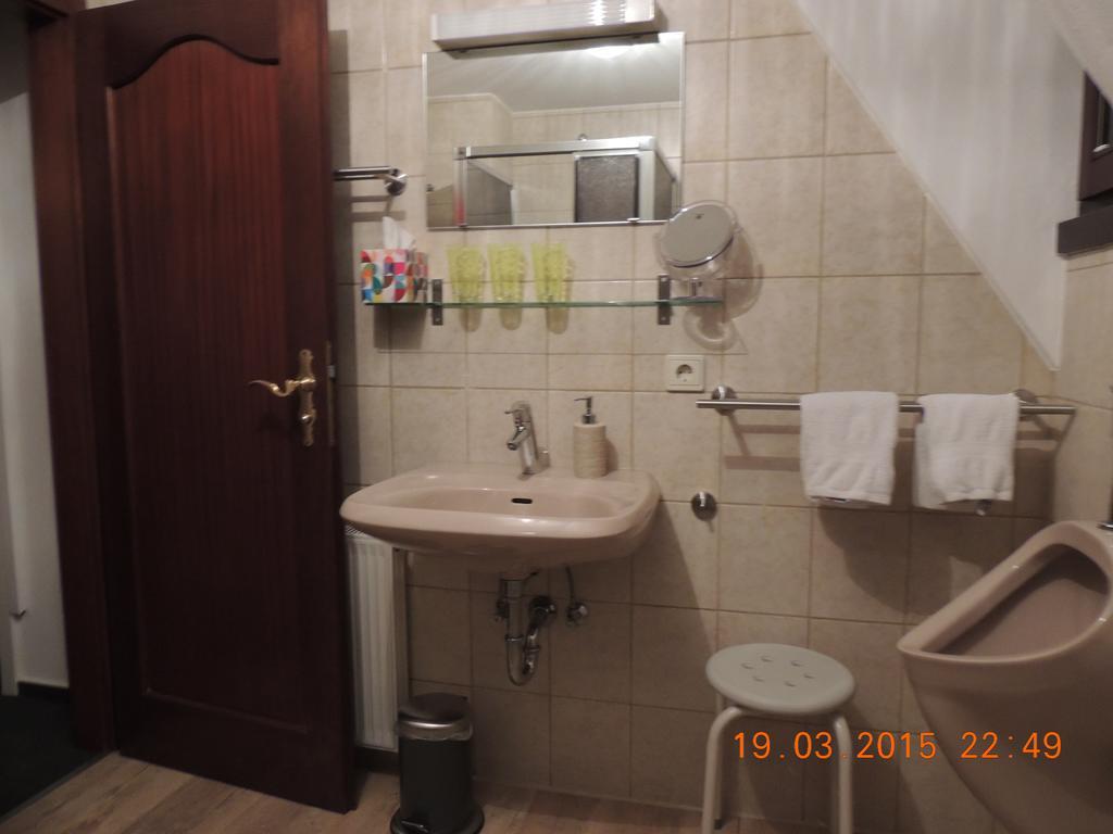 Ratsstube Blasius Otel Merzig Dış mekan fotoğraf